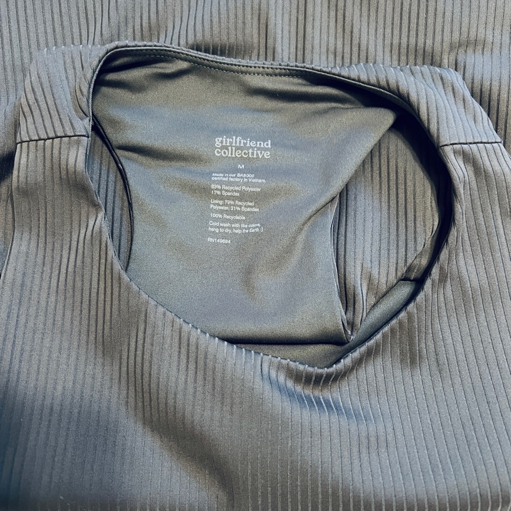 Girlfriend collective Ribbed Active Set - Forest Green Tank & Leggings - Picture 3 of 5